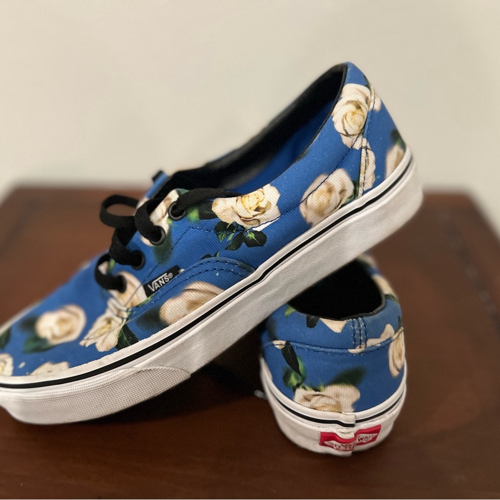 VANS Era Romantic Floral Shoes Sneakers Lapis Blue Women's Size 7.5 NEW